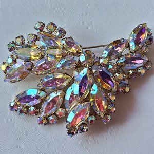 Vintage Sherman Brooch and Clip On Earrings